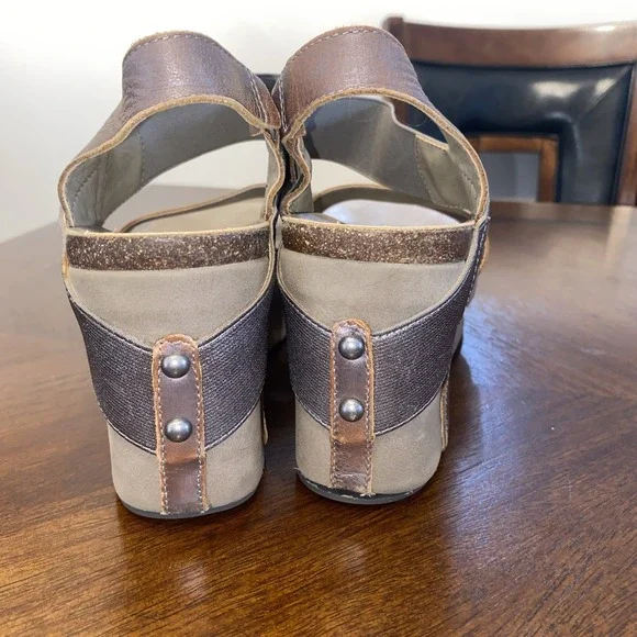 OTBT Sandals Womens 10 M Bushnell Casual Open Toe Wedge Slingback Brown-Neutral - Picture 5 of 13